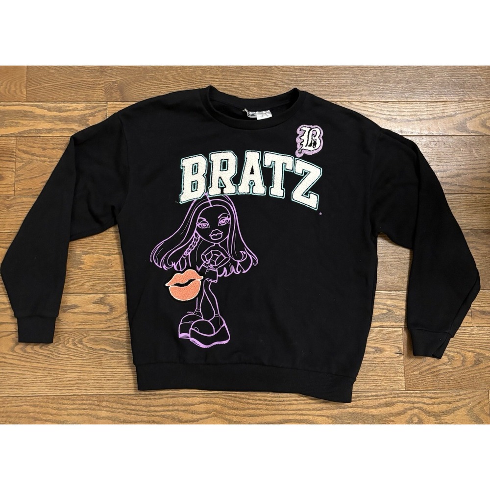Vintage Y2K BRATZ letter man Style Adult Medium Sweatshirt ~‎ Black & Purple